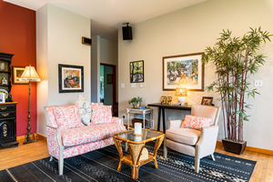 20210621_flemingblackgroup_livingroom_alexaveryphotography_01